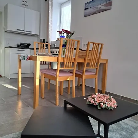 Janita Lägenhet Meeschendorf